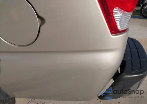 2004 Chevrolet Avalanche C1500 from USA, damaged, VIN 3GNEC12T34G296702